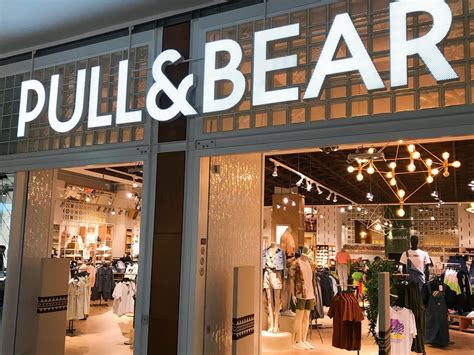 Trabajar en Pull&Bear: así son las condiciones y salarios de sus ...